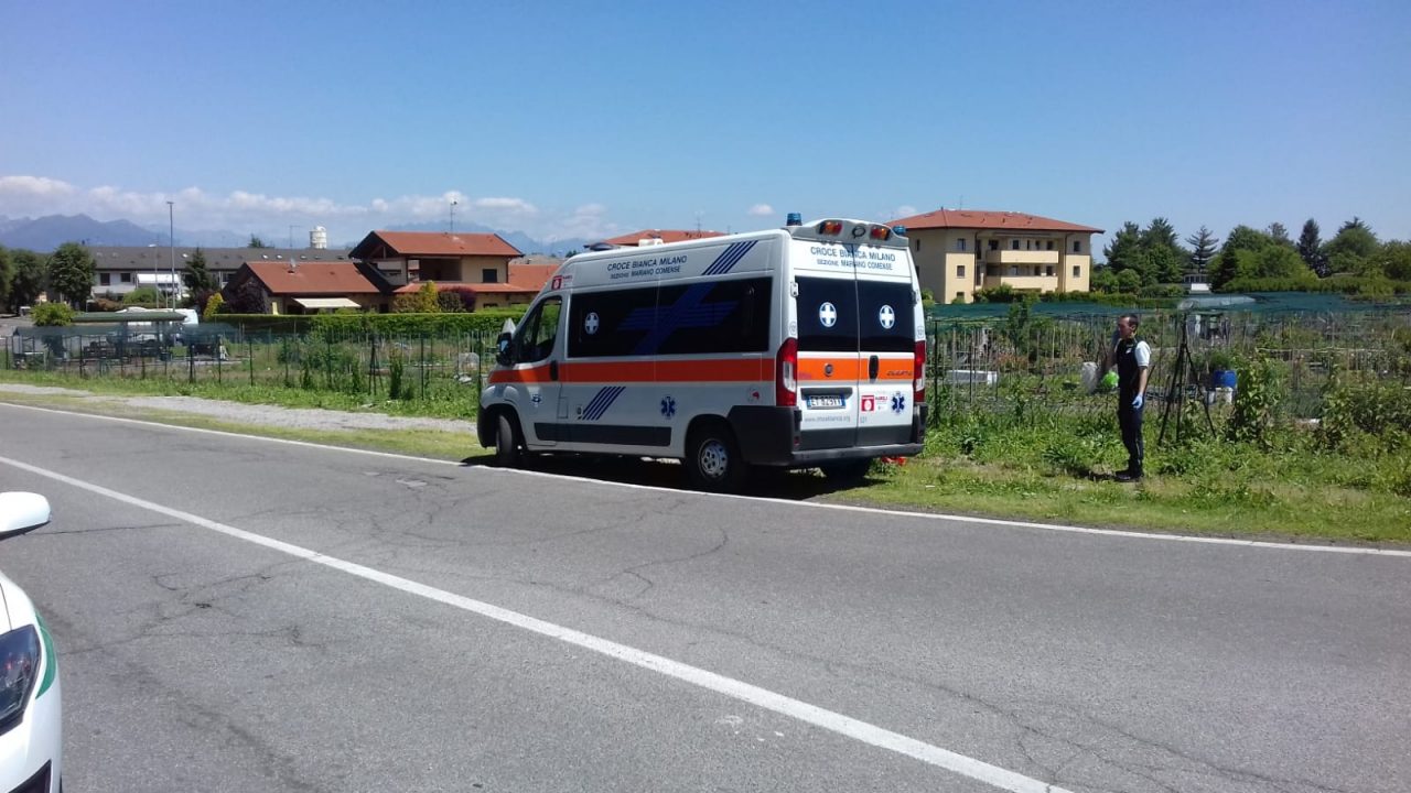 Incidente a Cantù scontro tra moto e furgone FOTO