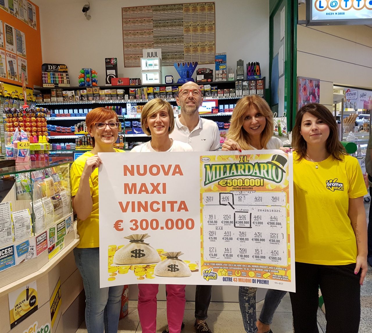 Vinti 300mila euro a Cantù: baciata dalla fortuna una coppia