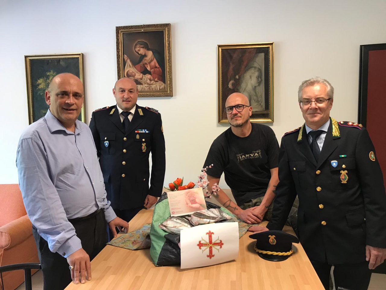 Il pesce sequestrato finisce in donazione all’Ordine Costantiniano