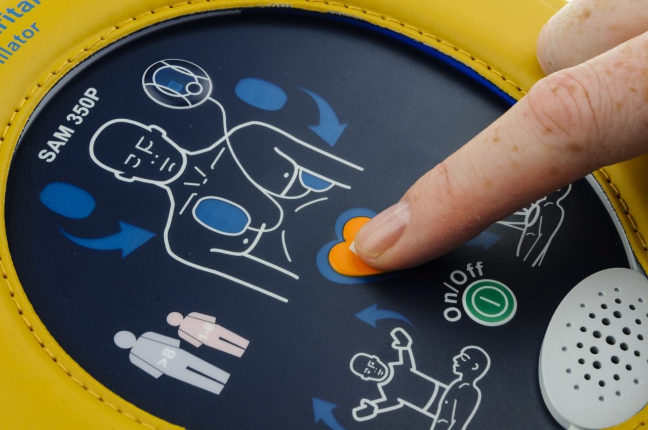 CuoreInForma defibrillatori in paese grazie agli imprenditori