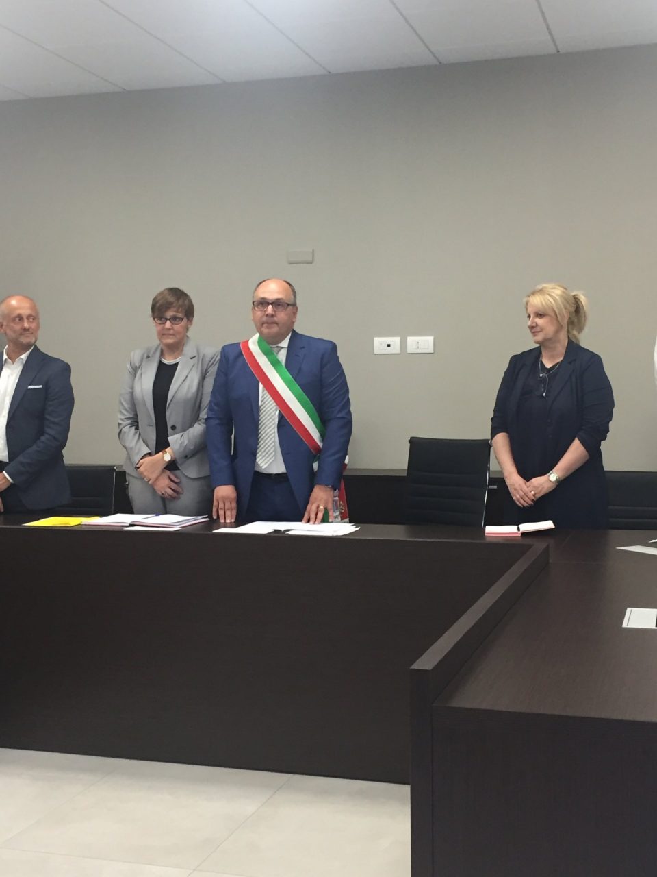 Longone: insediamento del sindaco Castelnuovo