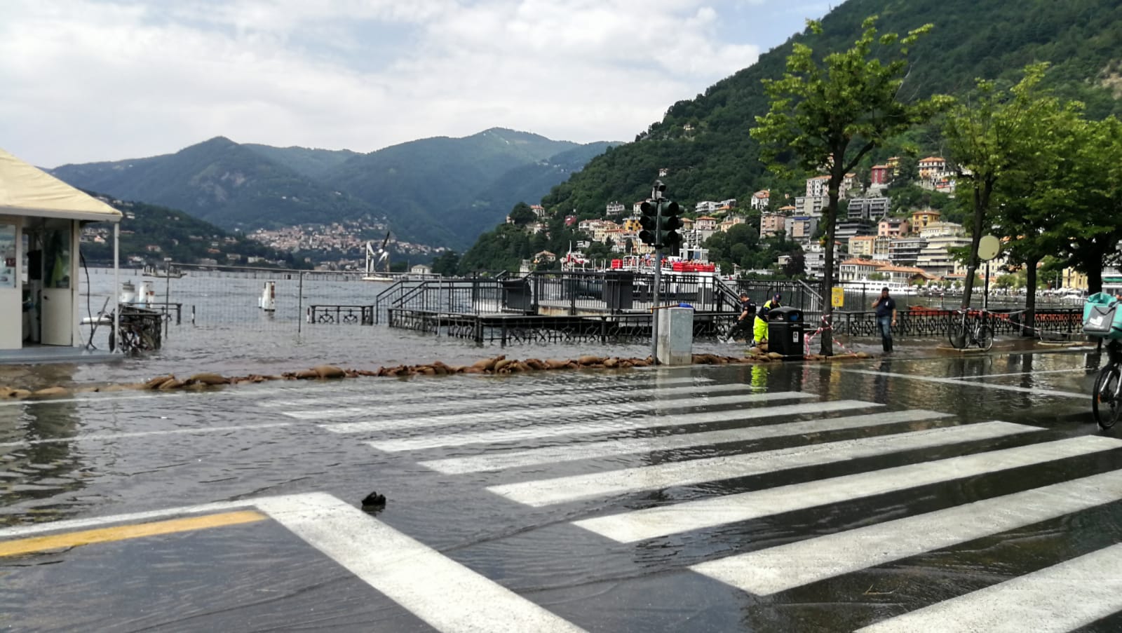 esondazione lago, si abbassa il livello