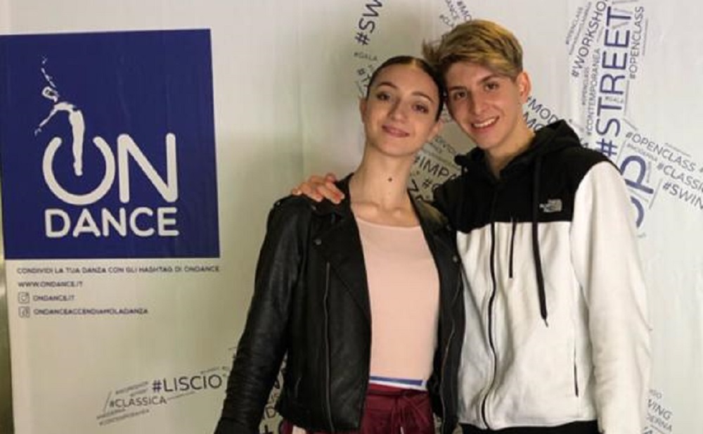 Jennifer e Francesco ballano con Roberto Bolle