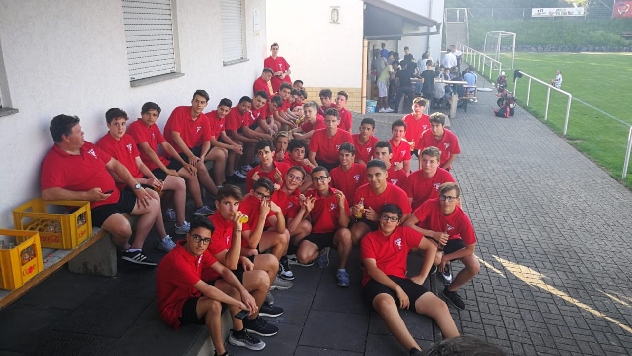 Us Tavernola in trasferta a Fulda per un torneo di calcio Under 17 FOTO