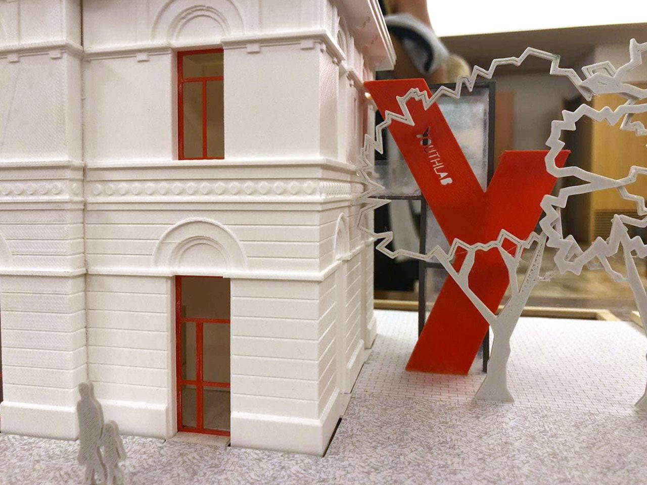 Con #YOUTHLAB si inaugura la Stazione di Erba