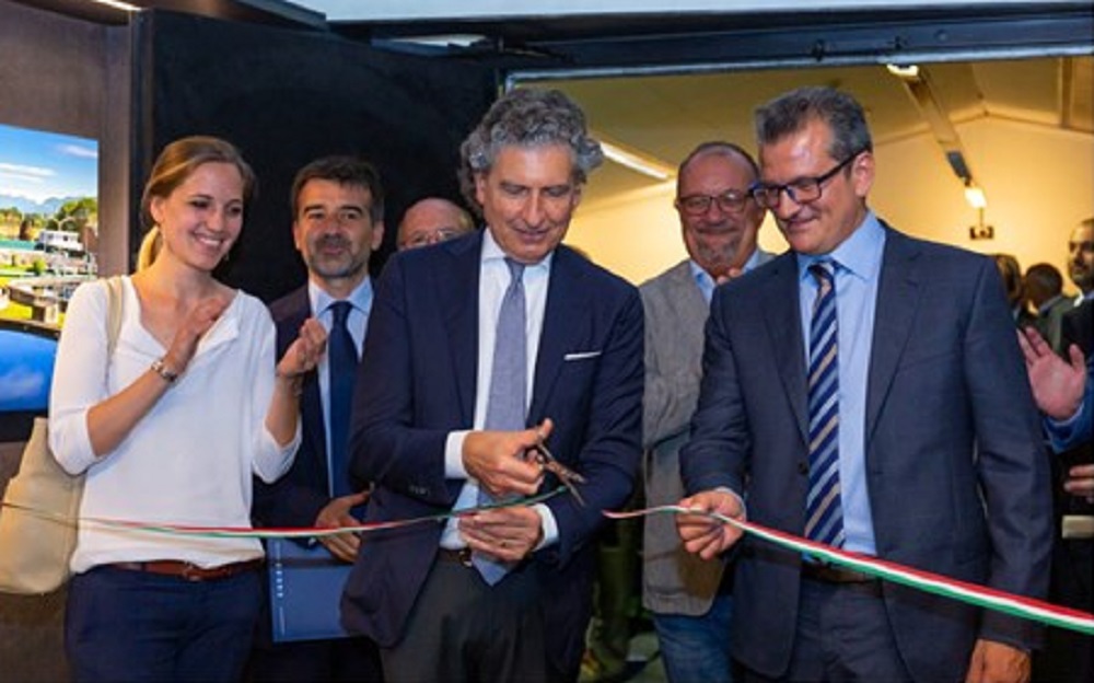Una mostra per i 100 anni di Confindustria Como. Manoukian: “Vogliamo la gente nella nostra sede”