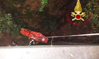 Escursionista salvato di notte dopo la caduta in un torrente