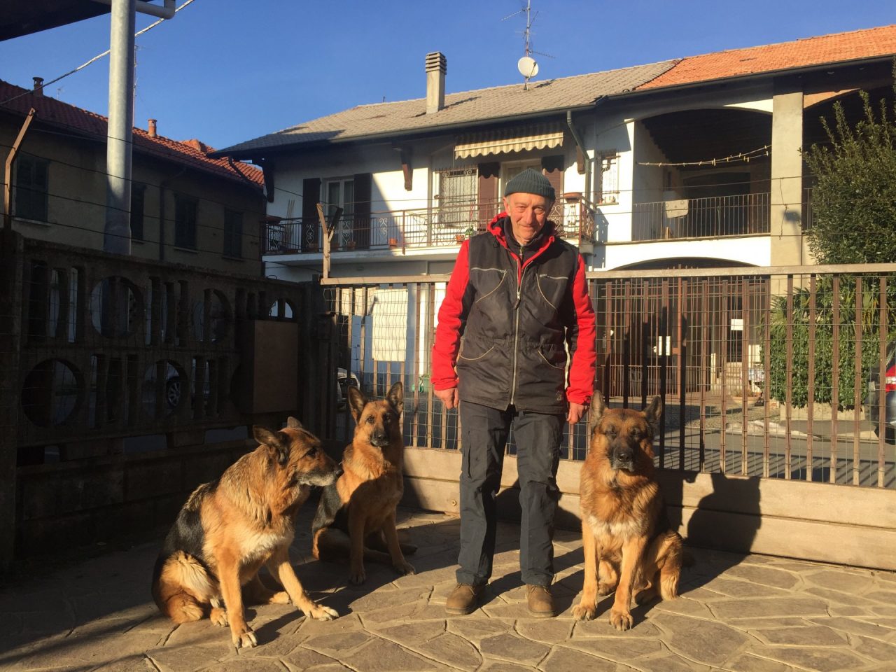 Fausto “balla coi lupi” STORIE SOTTO L’OMBRELLONE