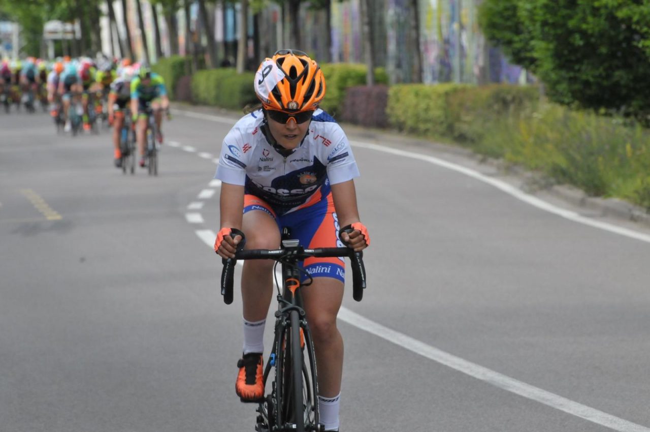 Greta Marturano di corsa al Giro Rosa