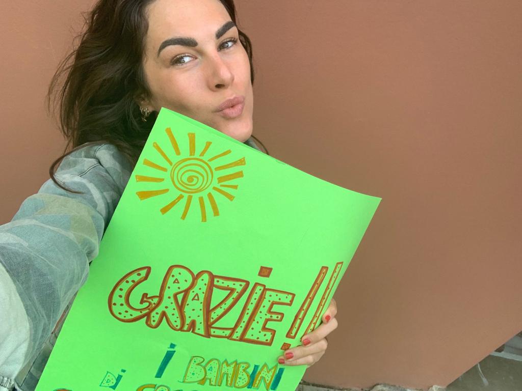 Valentino Rossi e Francesca: una coppia con un cuore grande STORIE SOTTO L’OMBRELLONE