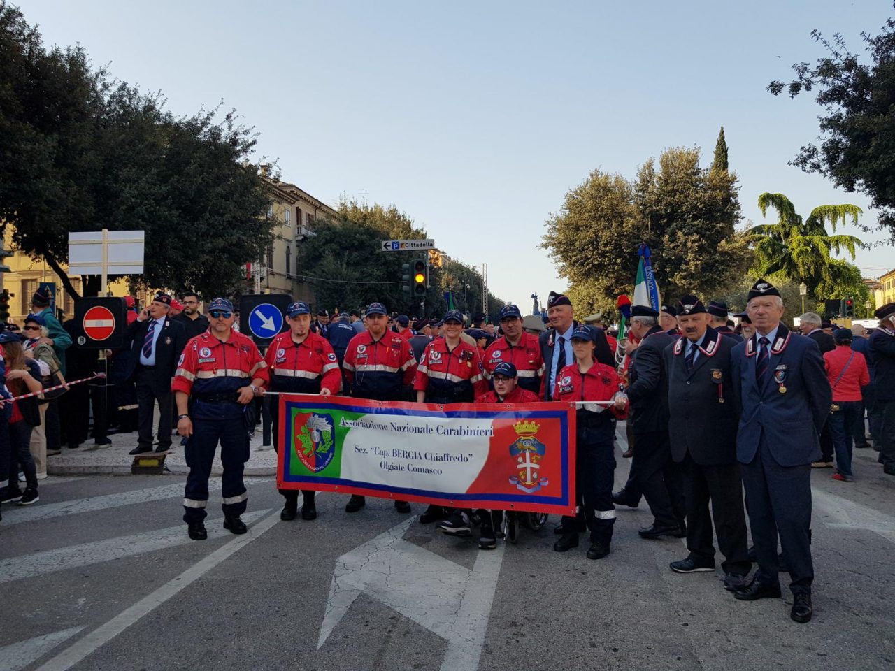 Associazione Carabinieri chiusa per ferie