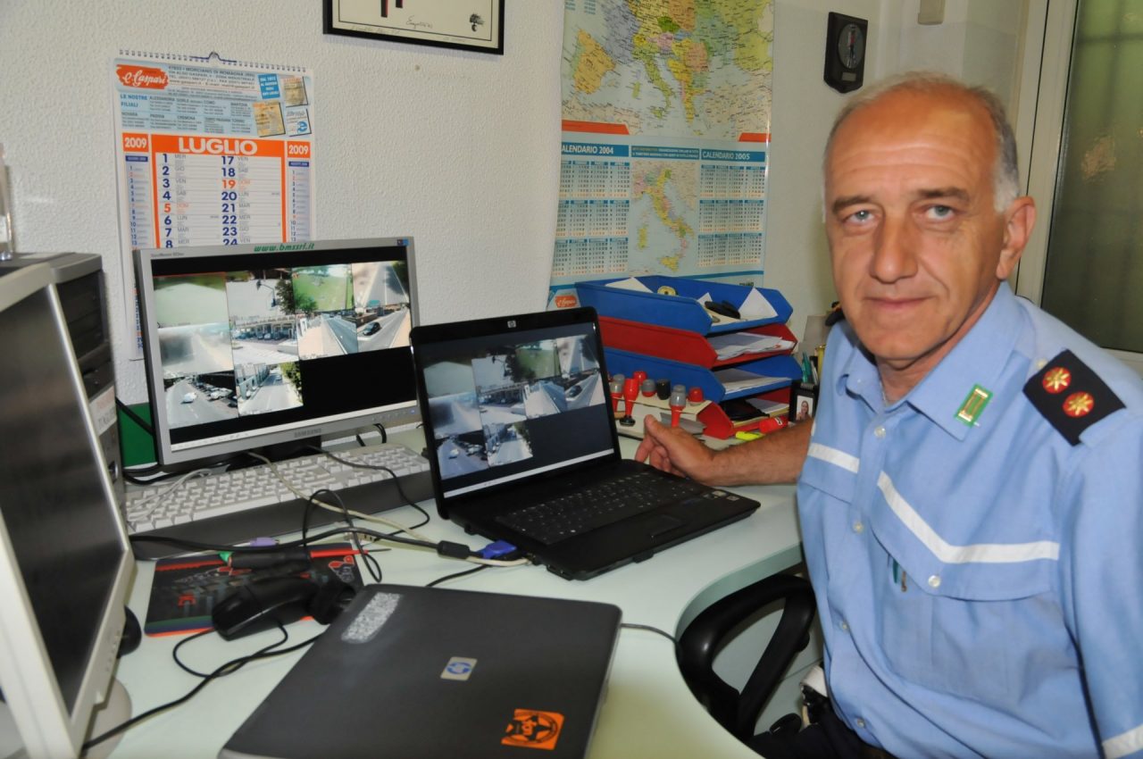 Lo storico comandante della Polizia locale di Merone va in pensione