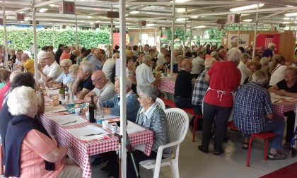 Pranzo Auser Cantù oltre 200 persone FOTO