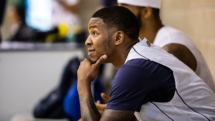 Pallacanestro Cantù Wes Clark a Chiavenna con entusiamo