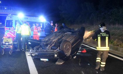 Speronati da un ubriaco sulla Statale 36: auto si ribalta IL VIDEO