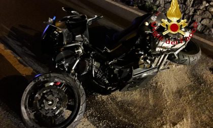 Incidente a Porlezza: gravissimo un motociclista SIRENE DI NOTTE