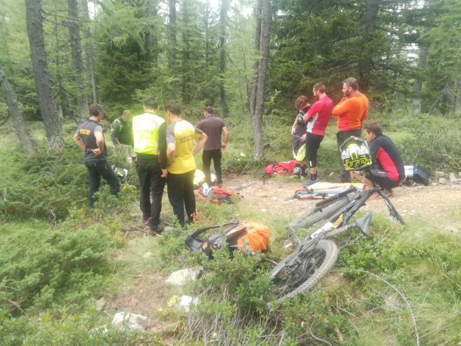 Cade mentre fa downhill, 30enne marianese in ospedale