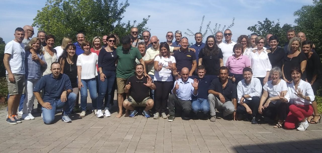 Cinquant’anni festeggiati insieme: i coscritti del 1969 sono un grande gruppo di amici