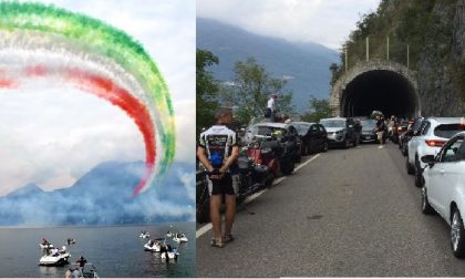 Frecce Tricolori tra delirio e disagio I VIDEO DELL'ESIBIZIONE E DEL CAOS