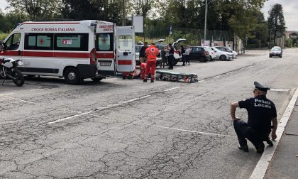 Ferito un motociclista in un incidente in centro a Olgiate Comasco