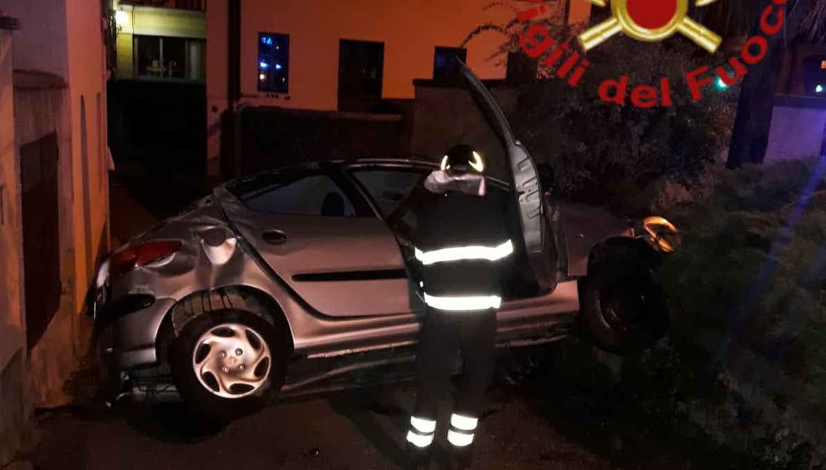 Nottata di incidenti nel Comasco SIRENE DI NOTTE