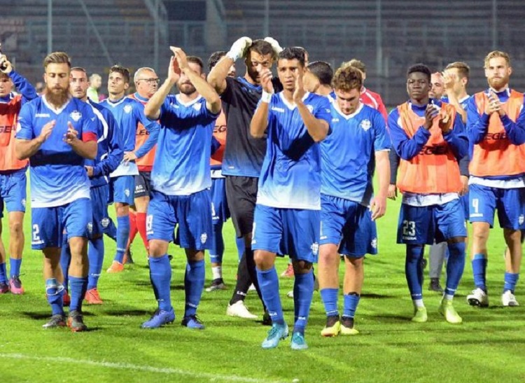 Como calcio l’Arezzo stoppa i lariani al Sinigaglia