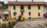 Operai al lavoro anche in piazza Volta, ecco come cambia la viabilità FOTO E VIDEO