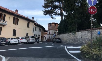 Piazza Volta non più off limits: riaperta al traffico col nuovo asfalto