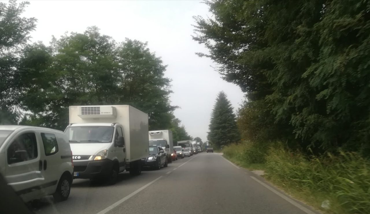 Incidente sulla Novedratese, traffico rallentato FOTO