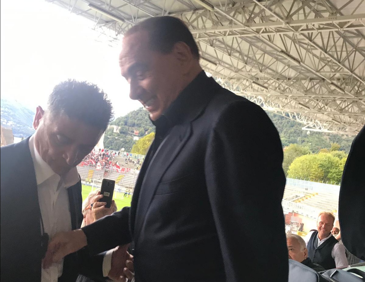 Calcio Como: parterre di vip, presente anche il presidente Berlusconi FOTO