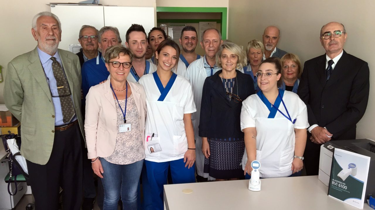 Scanner tascabile ad ultrasuoni donato all’ospedale Sant’Anna