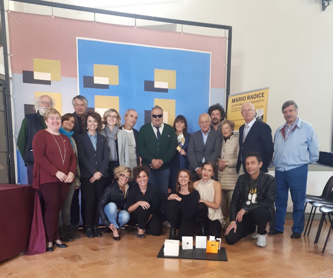 La mostra su Mario Radice diventa accessibile con visite al buio, nonni ciceroni e laboratori