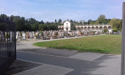 Il cimitero di Mariano cambia volto: tombe da adeguare e concessioni in scadenza