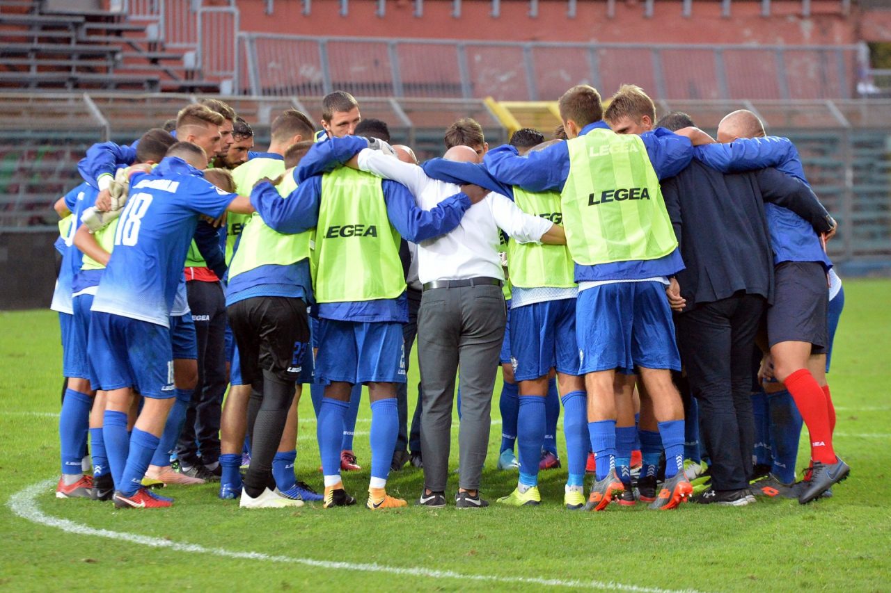 Como calcio i lariani a Pistoia perdono partita e primato scavalcati dal Renate