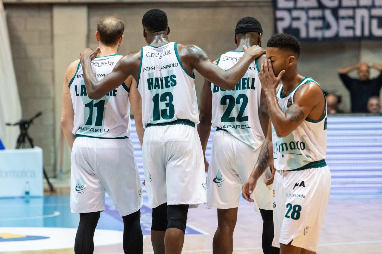 Pallacanestro Cantù domani arriva Trento