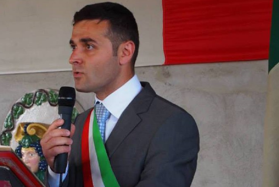 Terremoto politico: sindaco sfiduciato a Lambrugo