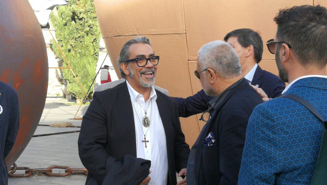 Guillermo Mariotto a Cantù tra merletti e capolavori in legno FOTO