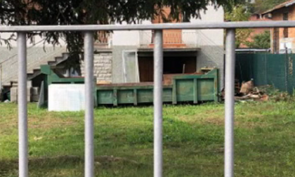 Dieci cuccioli morti in un rogo a Olgiate