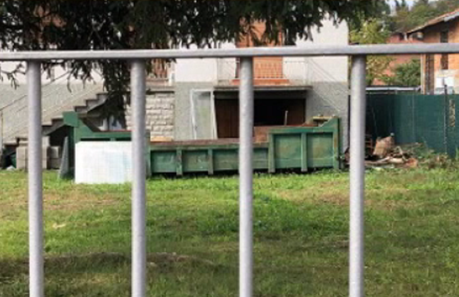 Dieci cuccioli morti in un rogo a Olgiate