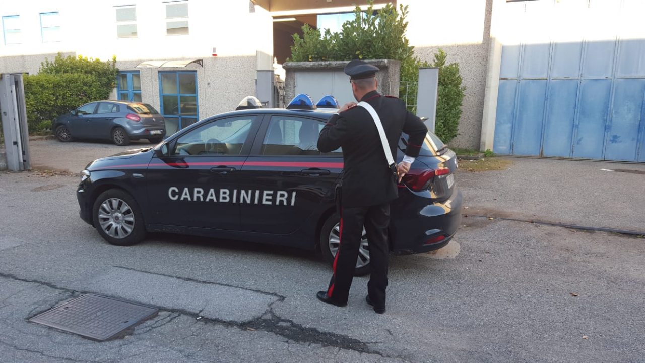 Malore in una ditta di Anzano, muore un uomo
