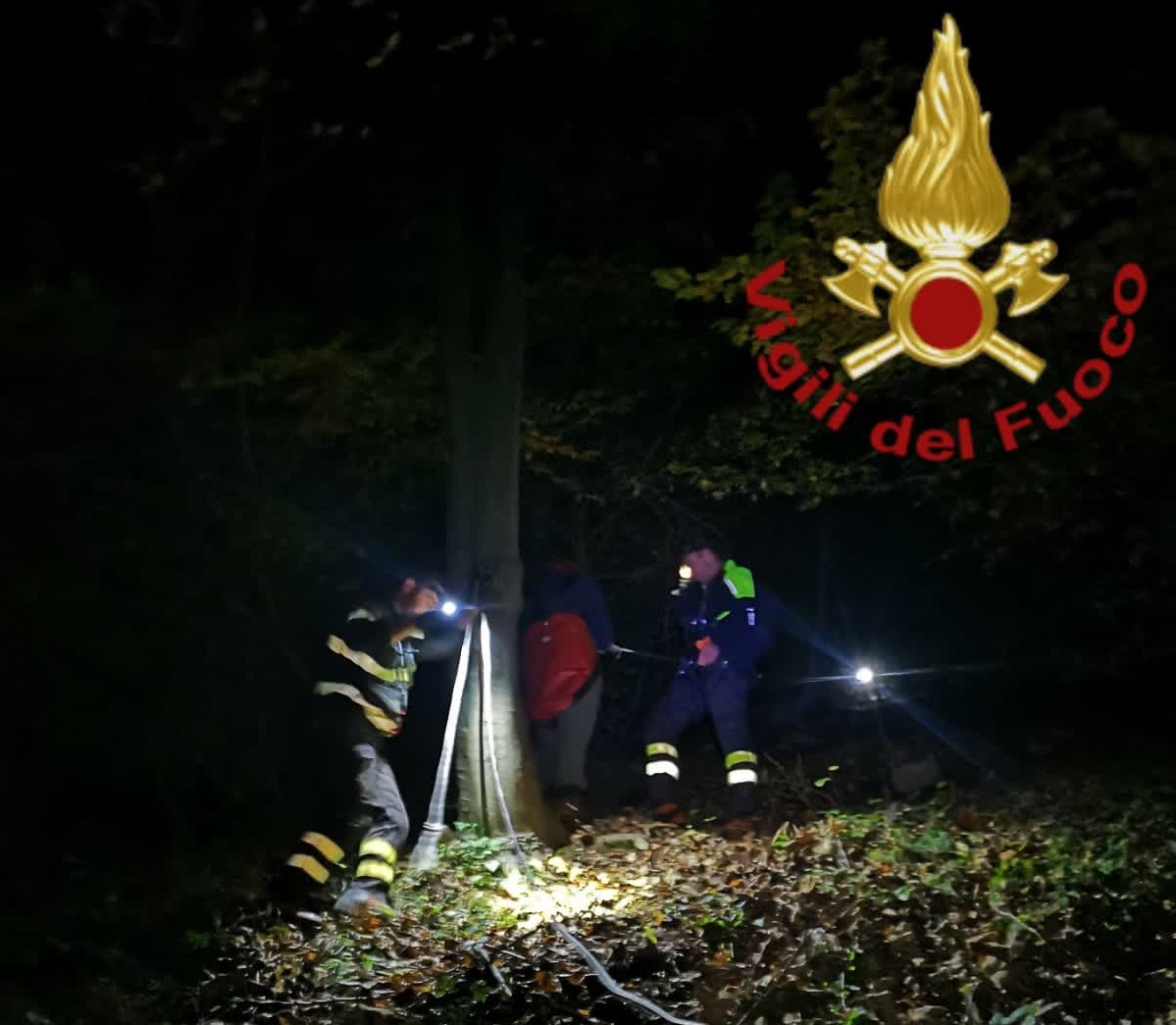 Escursionisti stranieri si perdono: salvati dai Vigili del Fuoco