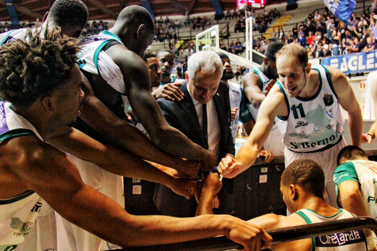 Pallacanestro Cantù affronta la Trento dell’ex Brienza