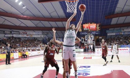 Pallacanestro Cantù sconfitta da Reyer Venezia