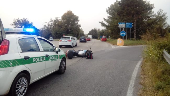 Cabiatese eroe insegue e blocca pirata della strada