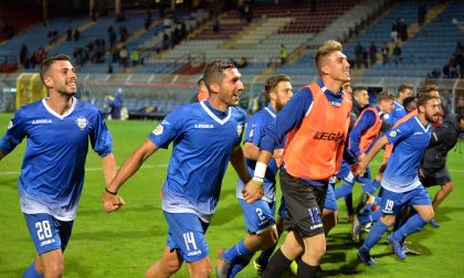 Como Calcio azzurri hanno iniziato a preparare la sfida con la Pro Vercelli
