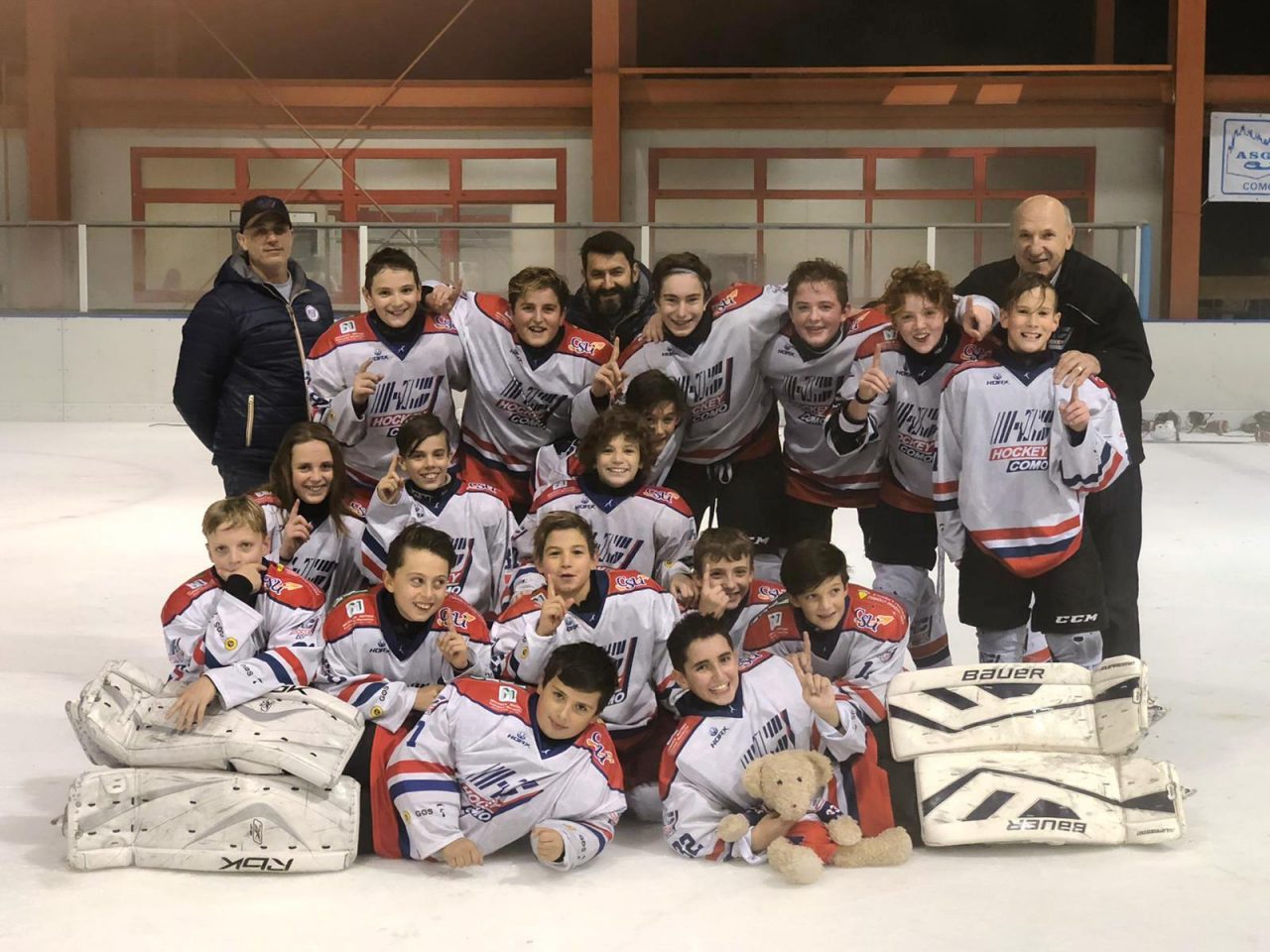 Hockey Como gli u13 lariani in vetta imbattuti nell’Interregionale