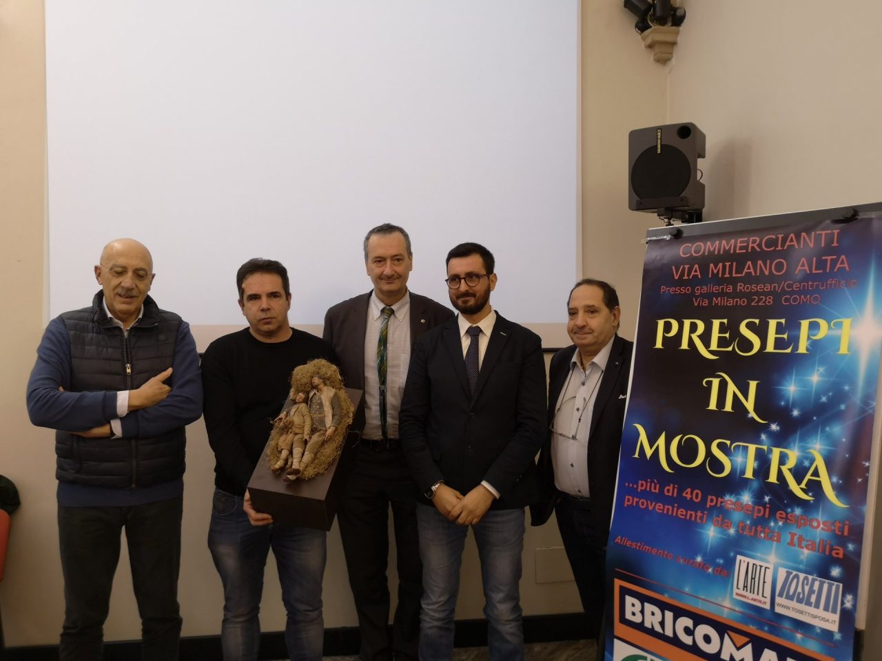 Presepi in mostra: via Milano punta sulla tradizione