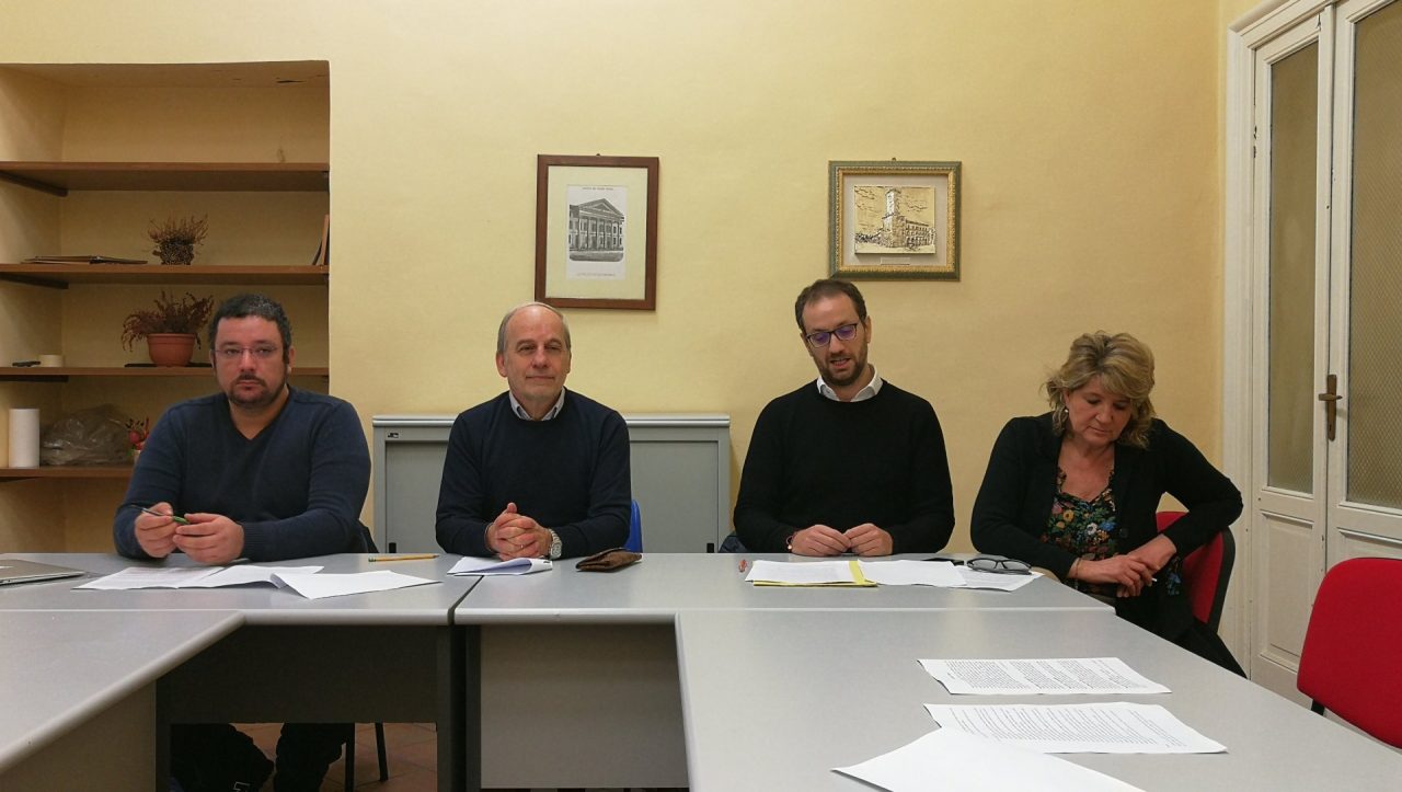 Trasporto pubblico a Como: “Giunta inerte, nessuna proposta all’Agenzia del Tpl per migliorare il servizio”