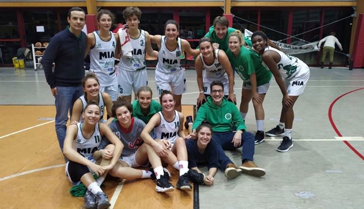 Basket femminile che bel colpaccio Mia