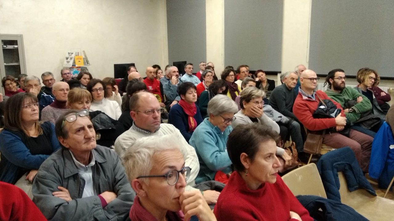 Il Pianeta sta bruciando: sala piena per la serata a Inverigo